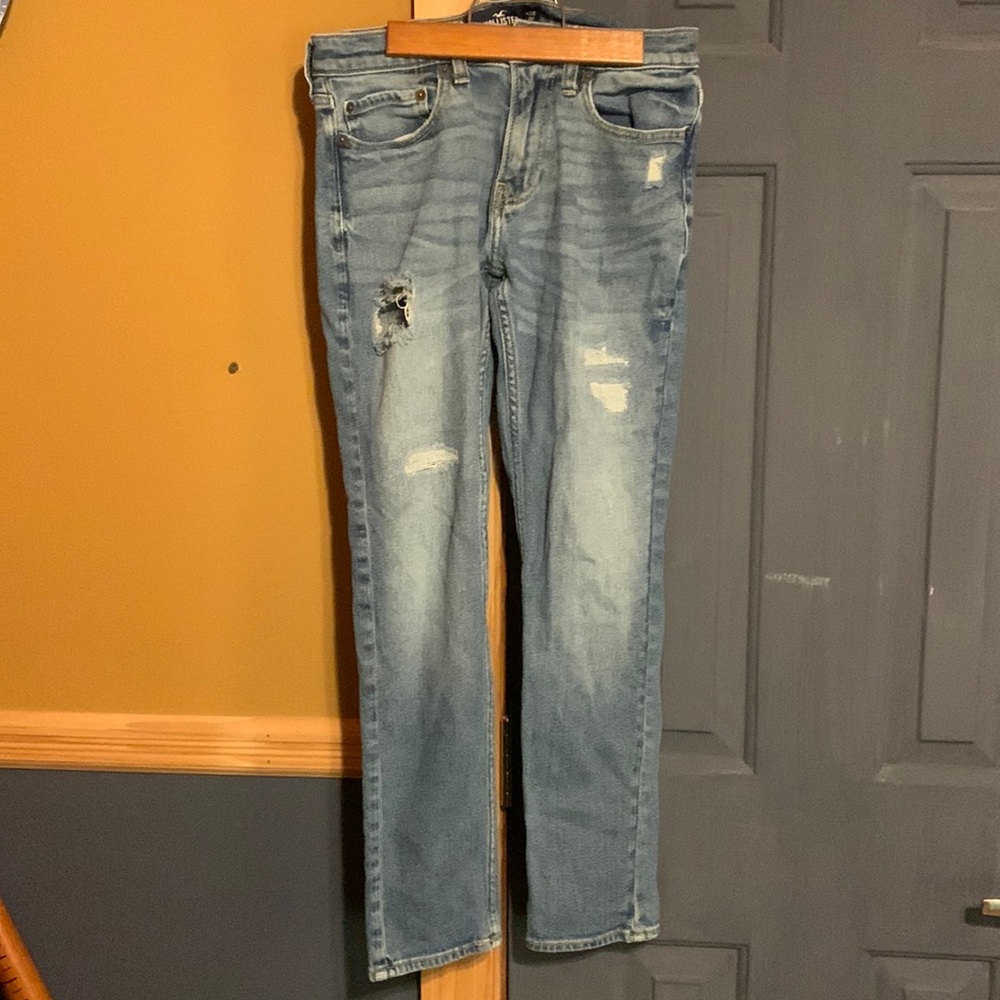hollister ripped jeans